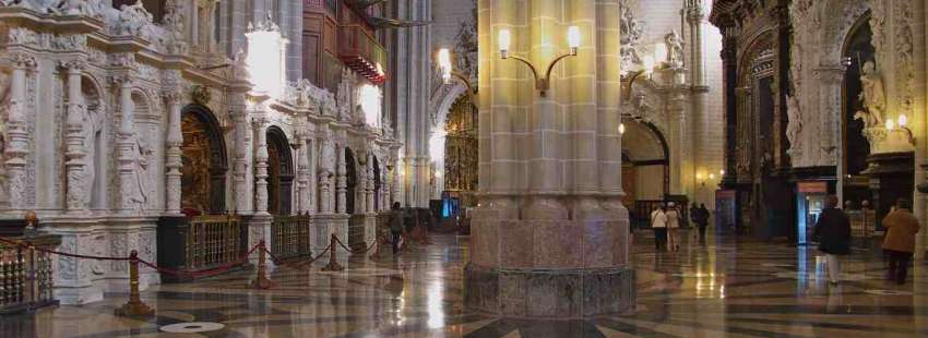 Interior de la catedral del Salvador (Zaragoza)