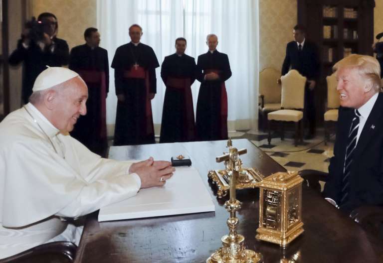 papa Francisco Donald Trump presidente Estados Unidos encuentro en el Vaticano primera visita 24 mayo 2017