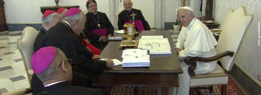 papa Francisco con obispos de Venezuela Vaticano 8 junio 2017