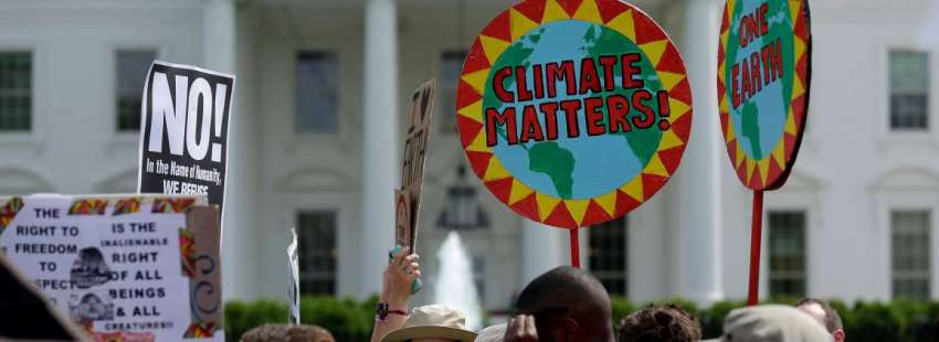 Una manifestación ante la Casa Blanca contra Trump por negar el cambio climático/CNS