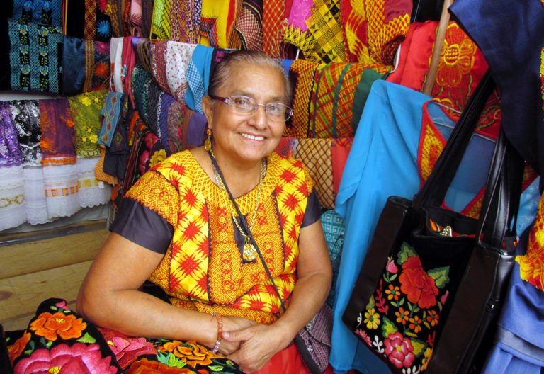 Imdosoc lleva el pensamiento social cristiano a la práctica