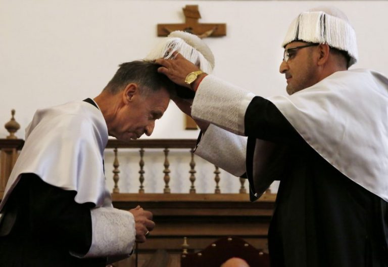 Ceremonia de Investidura de Doctor Honoris Causa a Excmo. y Rvdmo. Dr. P. Luis F. Ladaria. fotografía: Enrique Carrascal