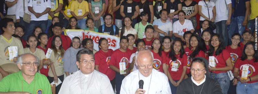 rueda de prensa Eugenio Scarpelli presentación del V Congreso Misionero Americano 2018 Santa Cruz