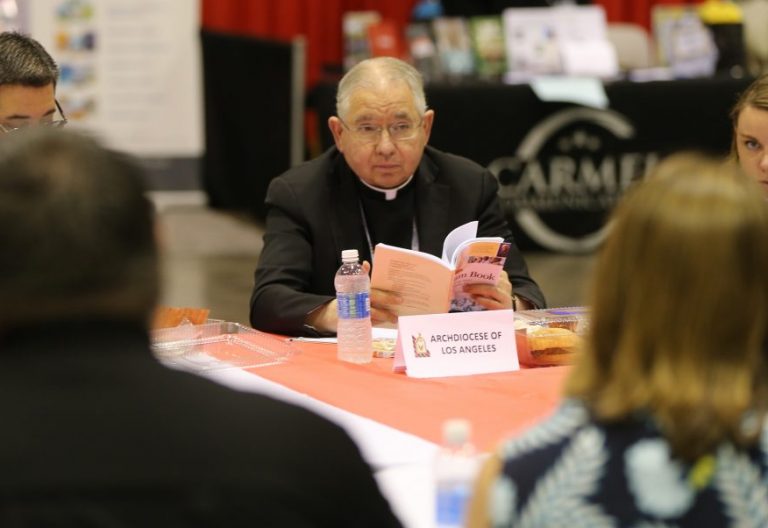 El arzobispo de Los Ángeles, José H. Gómez, en la Asamblea de Líderes Católicos en Orlando/CNS