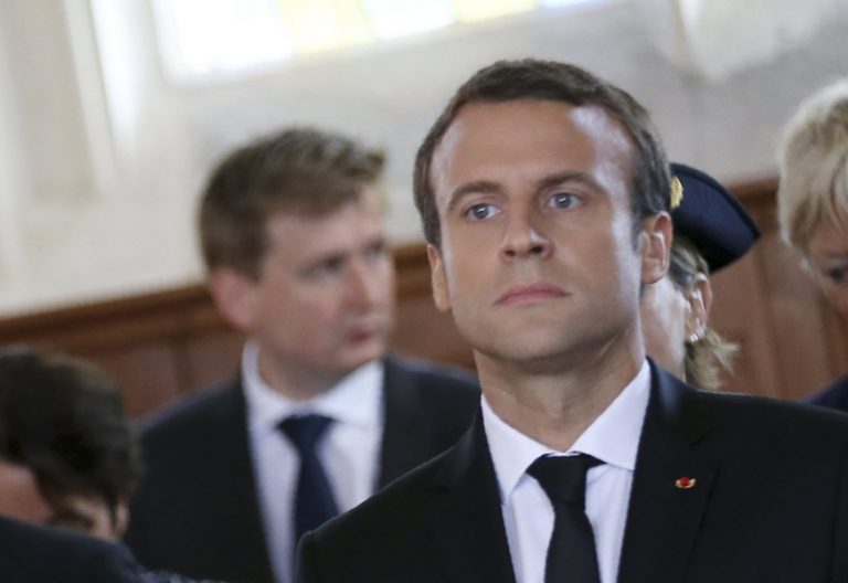 Emmanuel Macron presidente Francia misa homenaje al P. Jacques Hamel primer aniversario de su asesinato por el Estado Islámico