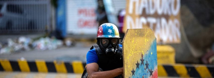 Venezuela protestas en la calle oposición contra el ejército elecciones para Asamblea