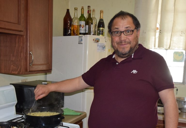 MasterChef México tiene ahora entre sus participantes a un sacerdote