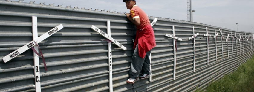 Obispo Arizmendi: “Pese a las políticas egoístas de Trump, la emigración no se detiene”