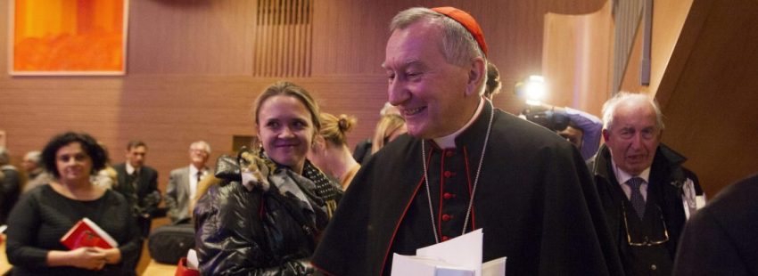 El secretario de Estado vaticano, Pietro Parolin, en la curia general de los jesuitas en noviembre de 2016/CNS