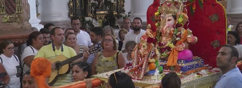 El obispo de Cádiz condena que la diosa ganesh entre en una iglesia