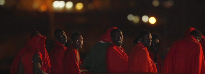 Llegada al puerto de Almería de los 26 inmigrantes de origen subsahariano, el 7 de agosto de