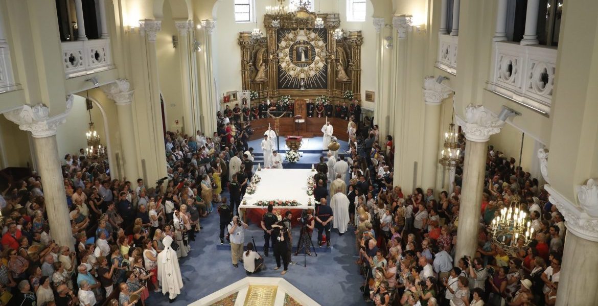 Vista de la Misa solemne en honor a la Virgen de la Paloma, presidida por el cardenal Carlos