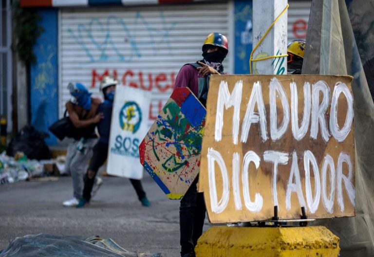 La Santa Sede pide que “se suspenda” la nueva Constituyente venezolana