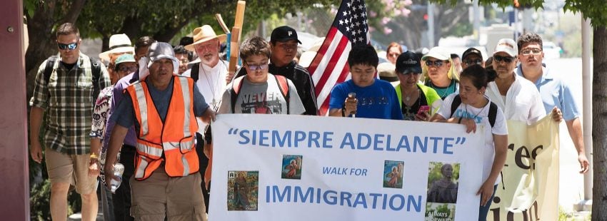 La Iglesia en Estados Unidos imparte talleres para la renovación del DACA