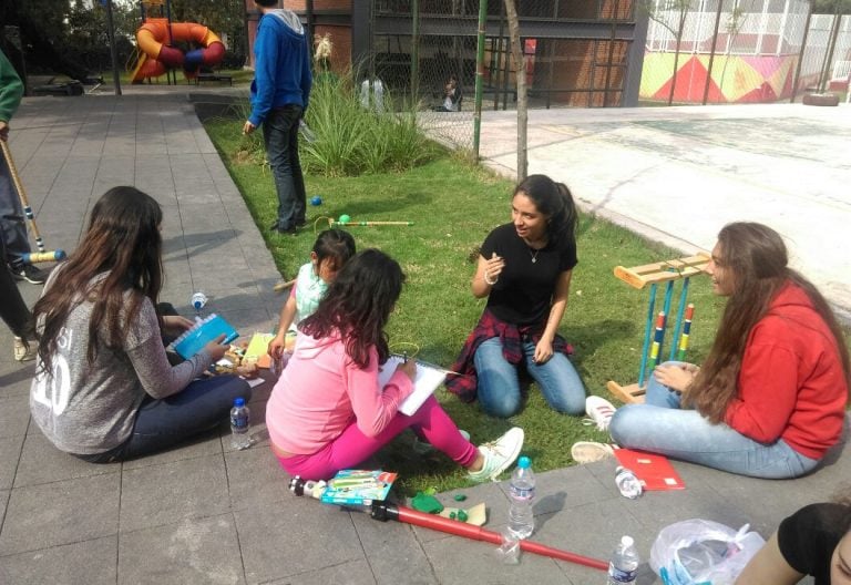 Tras terremoto, terapia lúdica para los niños