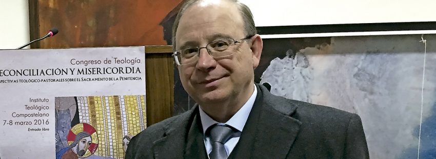 José Luis Sánchez Nogales, catedrático de filosofía de la religión de la universidad de Granada