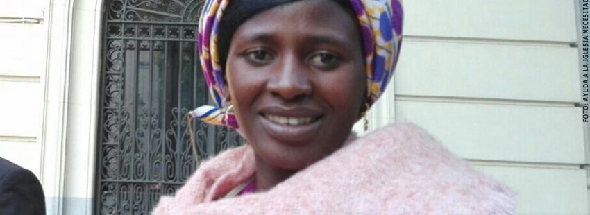 Rebeca, cristiana de Nigeria secuestrada durante dos años por Boko Haram testimonio en Ayuda a la