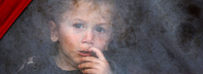 Un niño refugiado en Idomeni, Grecia