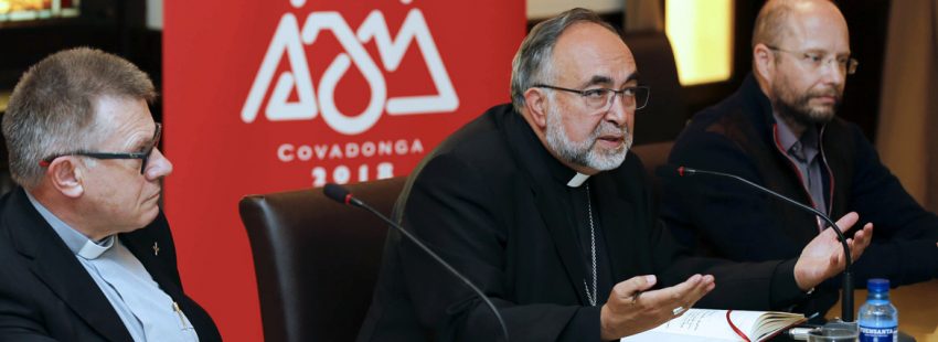 presentación del Año Jubilar de Covadonga Asturias Jesús Sanz arzobispo Oviedo 5 septiembre 2017