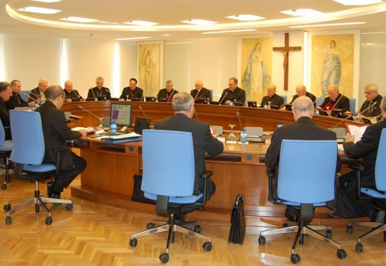 Obispos reunidos en la CCXXXV Comisión Permanente de la Conferencia Episcopal Española