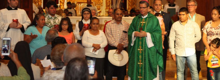 Misa contra el racismo en San Antonio (Texas) Estados Unidos migrantes