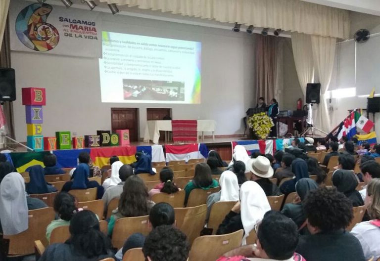 La CLAR promueve el protagonismo de las nuevas generaciones