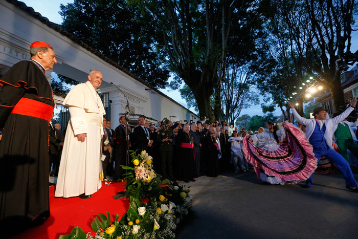 papa Francisco viaje apostólico a Colombia 6-10 septiembre 2017 bienvenida en la Nunciatura Apostólica