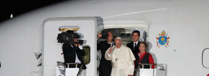 papa Francisco viaje Colombia despedida avión 10 septiembre 2017
