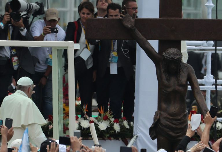 papa Francisco viaje Colombia misa en Medellín 9 septiembre 2017