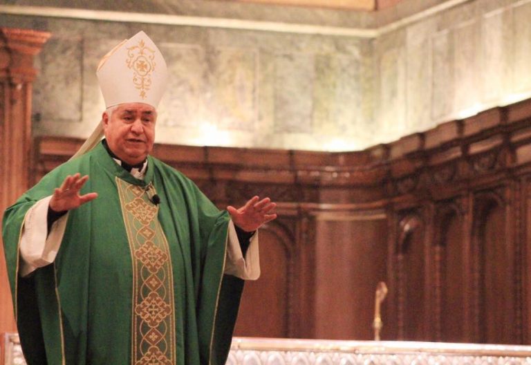 Arzobispo Cabrera: “Medios de comunicación, el púlpito más grande para anunciar a Jesucristo”