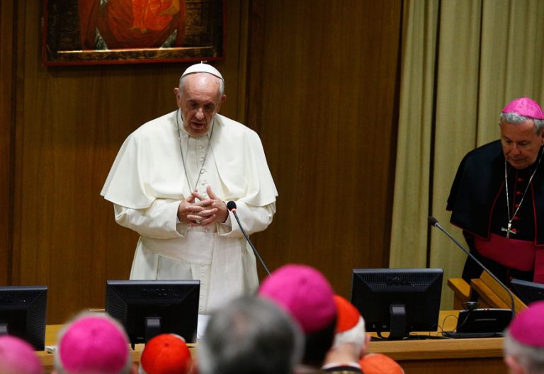 papa Francisco 25 años Catecismo Iglesia Católica encuentro Pontificio Consejo para la Nueva