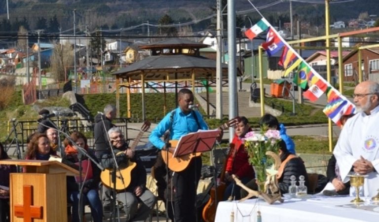 La Iglesia responde al desafíos de los inmigrantes