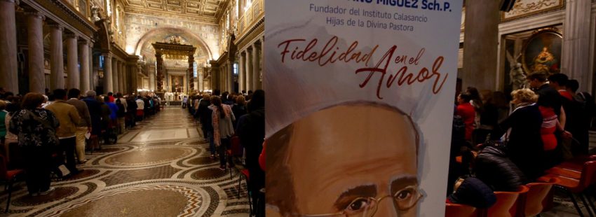 Carlos Osoro cardenal arzobispo de Madrid preside eucaristía de acción de gracias por la