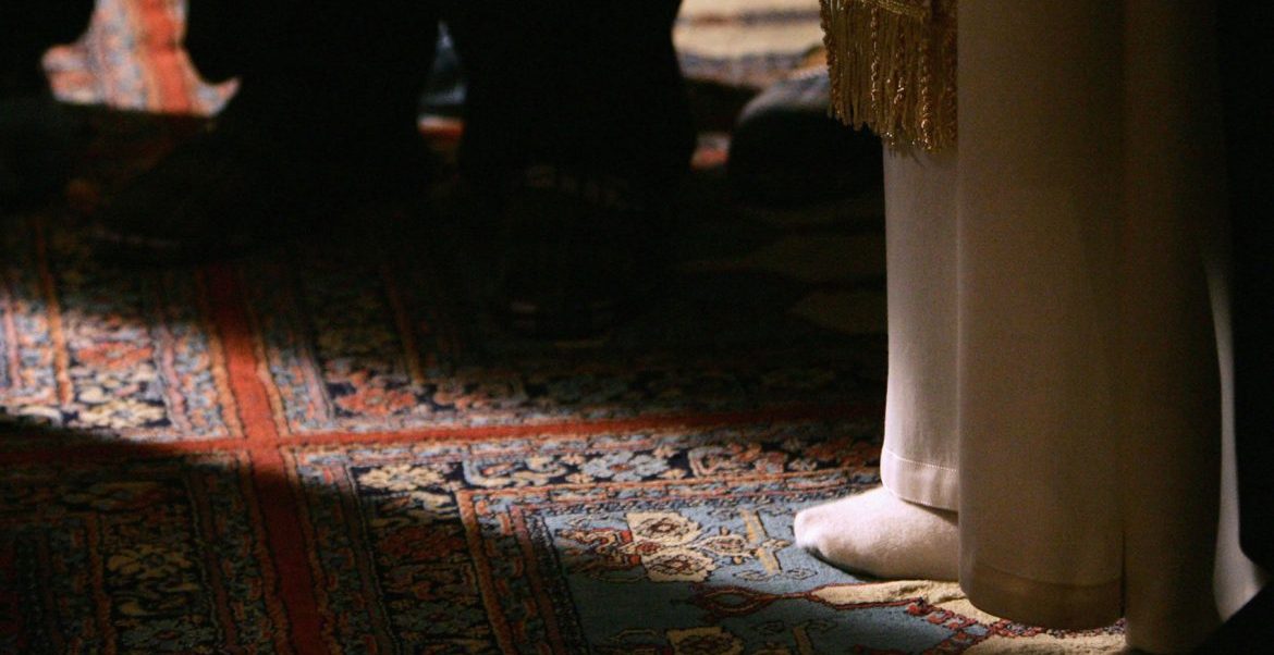 Benedicto XVI, en la mezquita de Estambul/CNS