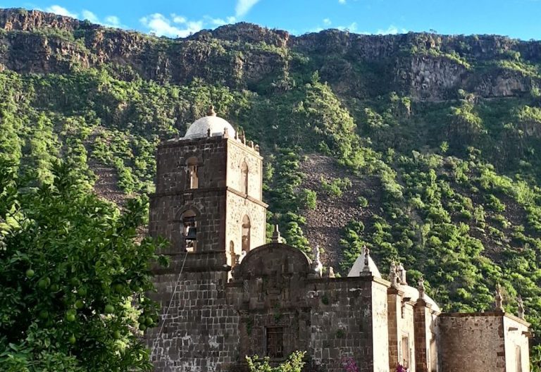 Jóvenes, protagonistas de la peregrinación a la Misión de San Francisco Javier en Loreto