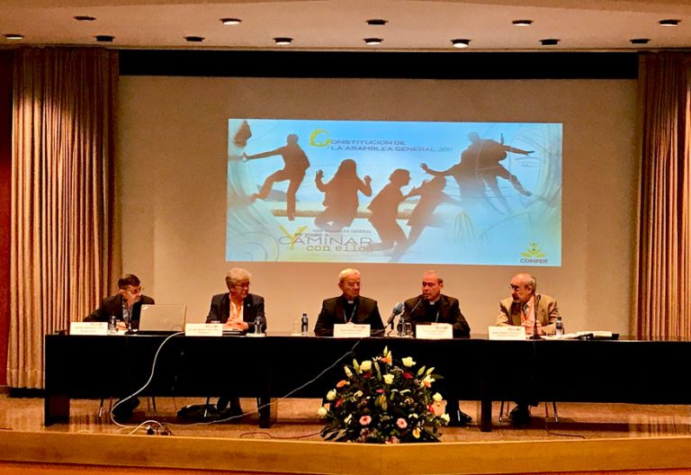 Apertura de la 24ª Asamblea de CONFER, con la presencia de Renzo Fratini y Jesús Catalá