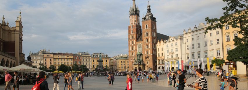 Basílica de Santa María en la Plaza del Mercado de Cracovia