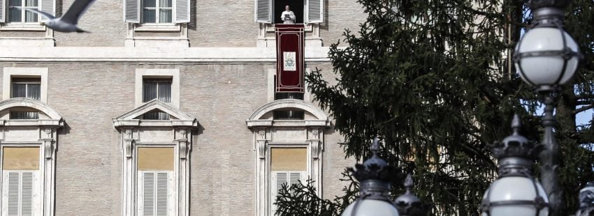 Francisco en el ángelus dominical: “Estad atentos y vigilantes”