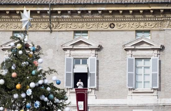 Francisco: “El Adviento es para estar alegres, en oración y dar gracias”