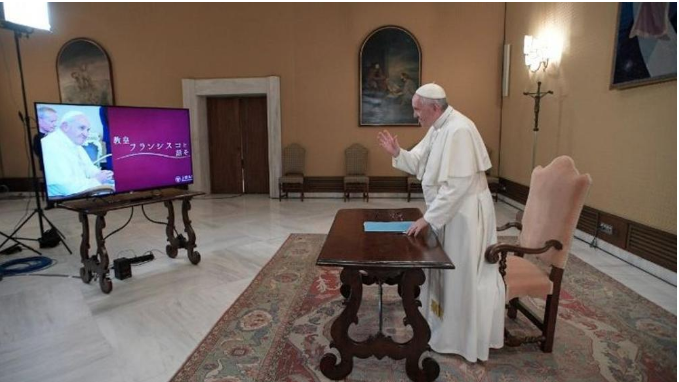La jugosa conversación del papa Francisco con estudiantes japoneses