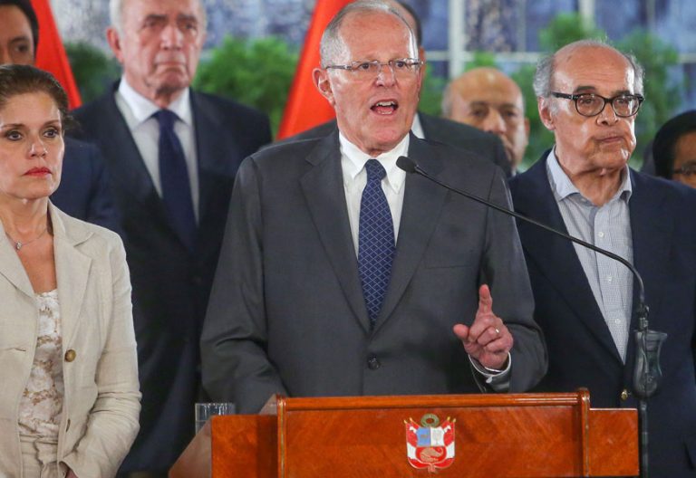 Pedro Pablo Kuczynski presidente de Perú acusado de corrupción