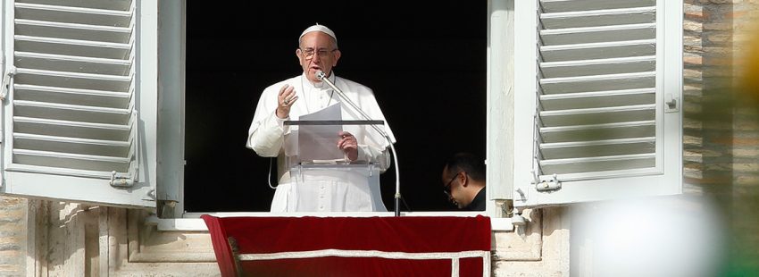 El mensaje de Jesús sigue siendo “incómodo y nos resulta inconveniente”, advierte Francisco