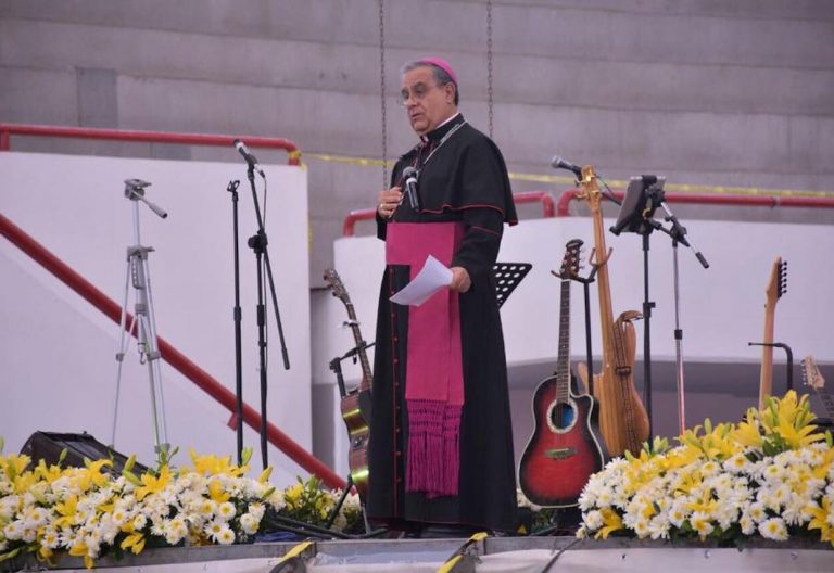 “¡No matarás!”, clama el Obispo de Ecatepec tras ataque a feligreses dentro de un templo