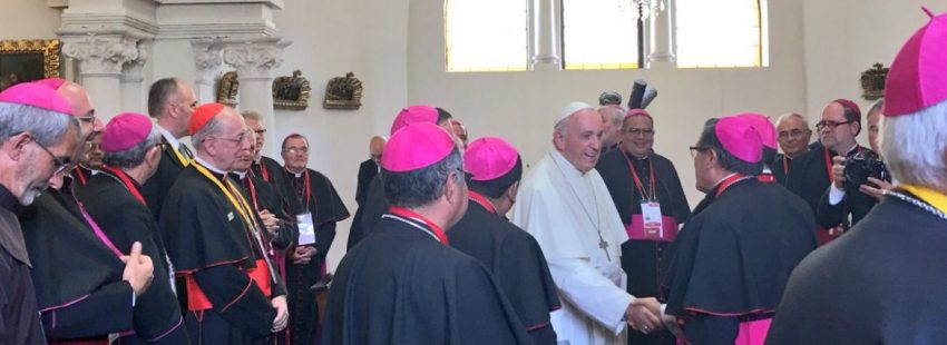 El Papa Francisco se reúne con los obispos peruanos