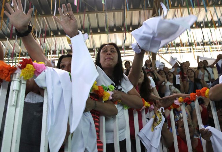papa Francisco viaje Chile visita al Centro Penitenciario femenino de Santiago 16 enero 2018