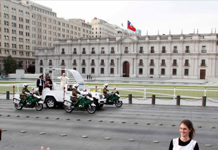 papa Francisco viaje Chile llegada 15 enero 2018