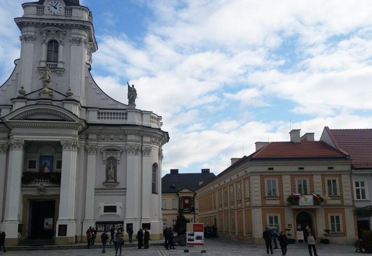 Wadowice, basílica y museo-casa natal de Juan Pablo II