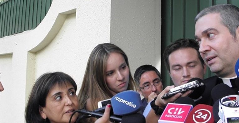Concluye en Chile el proceso de escucha a los denunciantes del obispo Barros
