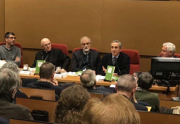 Presentación del libro de Agustín Domingo Moratalla