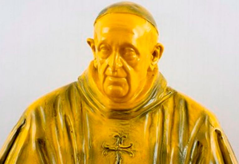 Busto del papa Francisco realizado por el escultor Giuseppe Ducrot